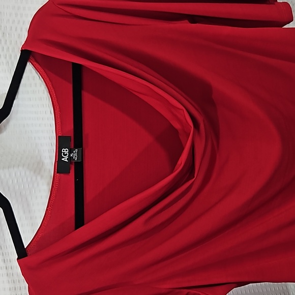AGB Women's Red Cowl Neck Short Sleeve Top Size XL - Picture 3 of 10
